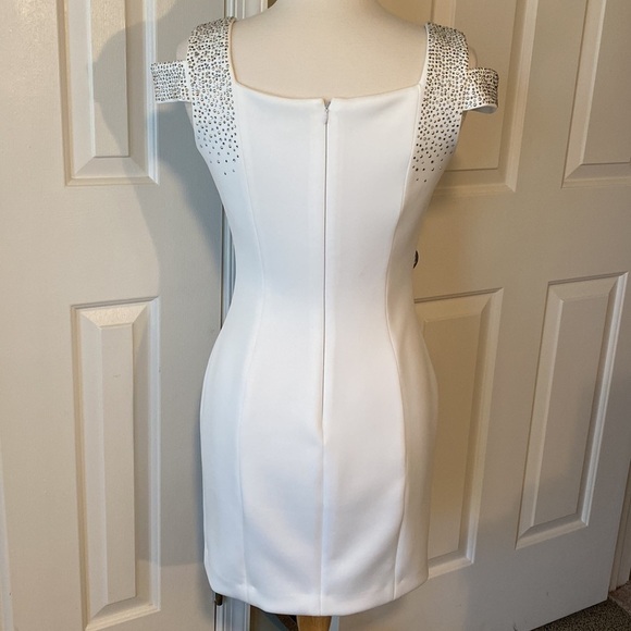 Calvin Klein White Cocktail Dress w/ Silver & Gold Studding on Shoulders, Size 6 - Picture 6 of 9